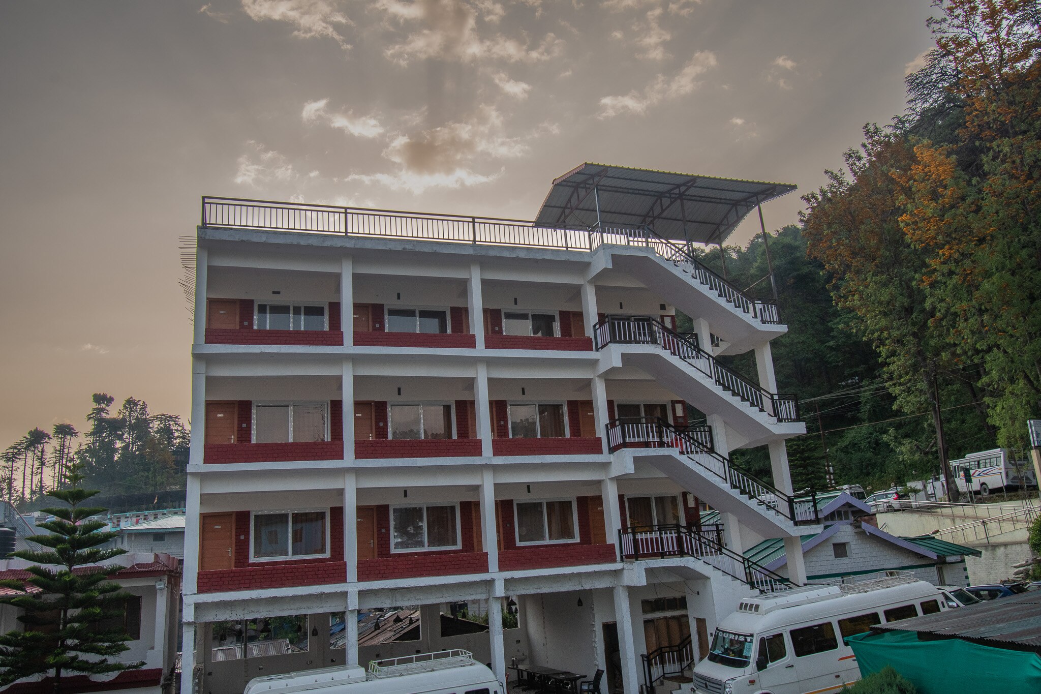 Hotel Devbhoomi