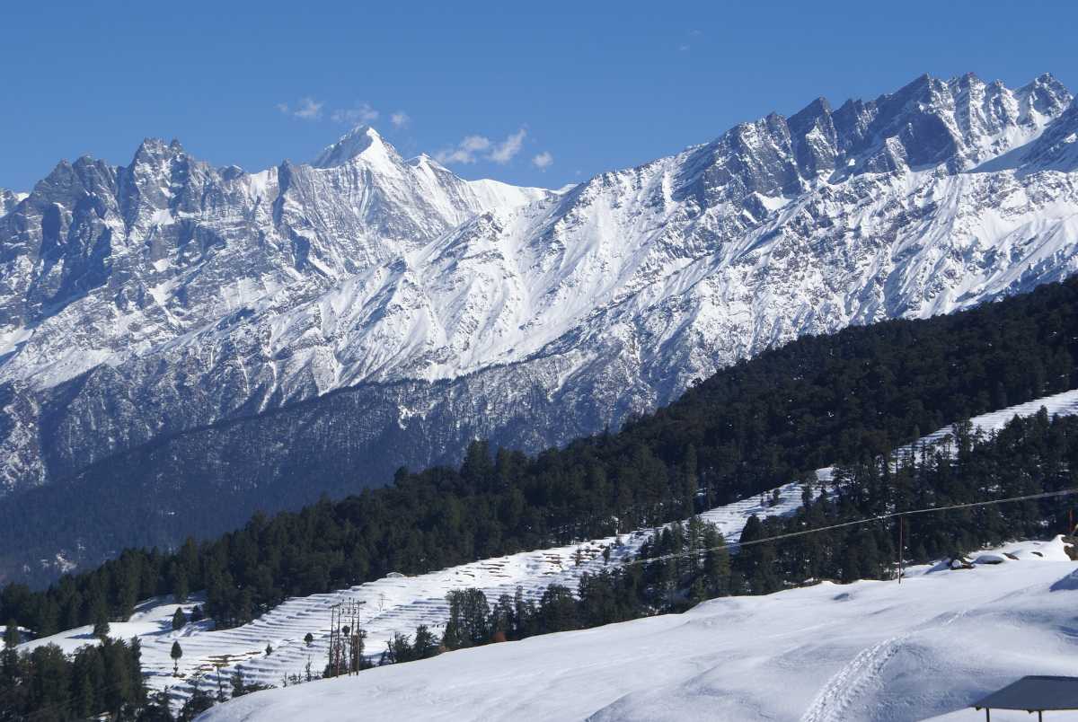 himalayan-peaks-near-auli2