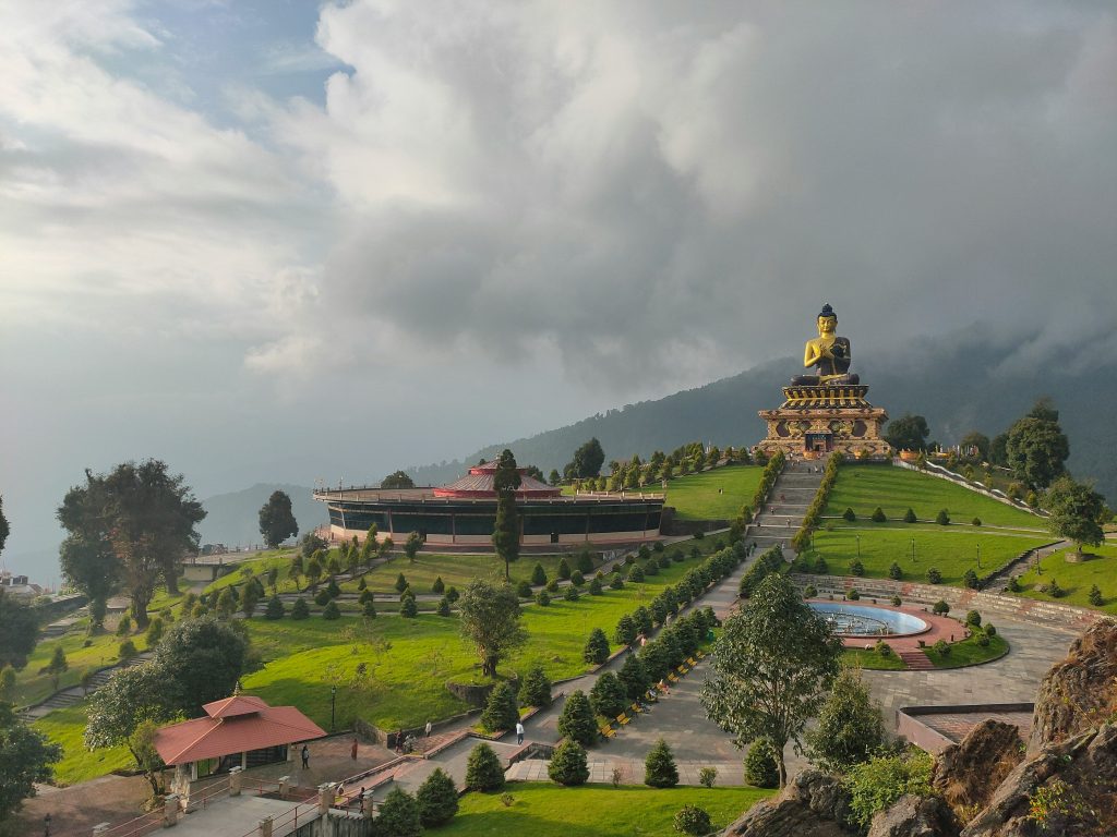 Sikkim Honeymoon Tour Package Guide 2026