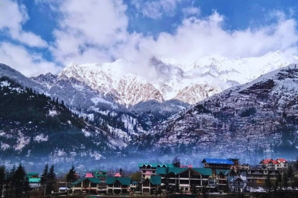 December Delights: Top Travel Destinations in India for Winter