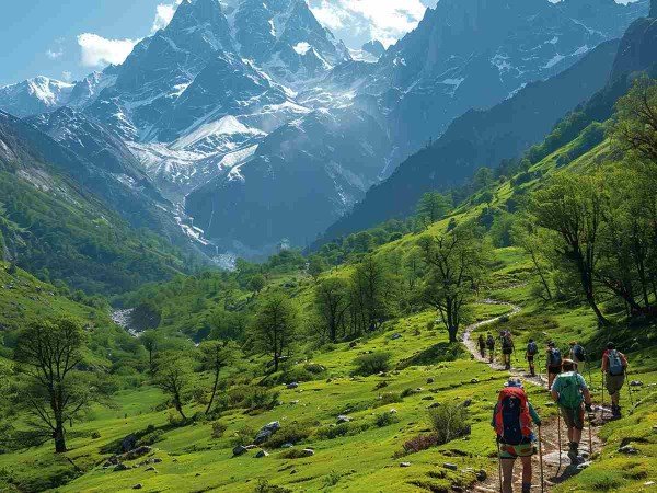 Top 15 Romantic Honeymoon Destinations in India for 2025  