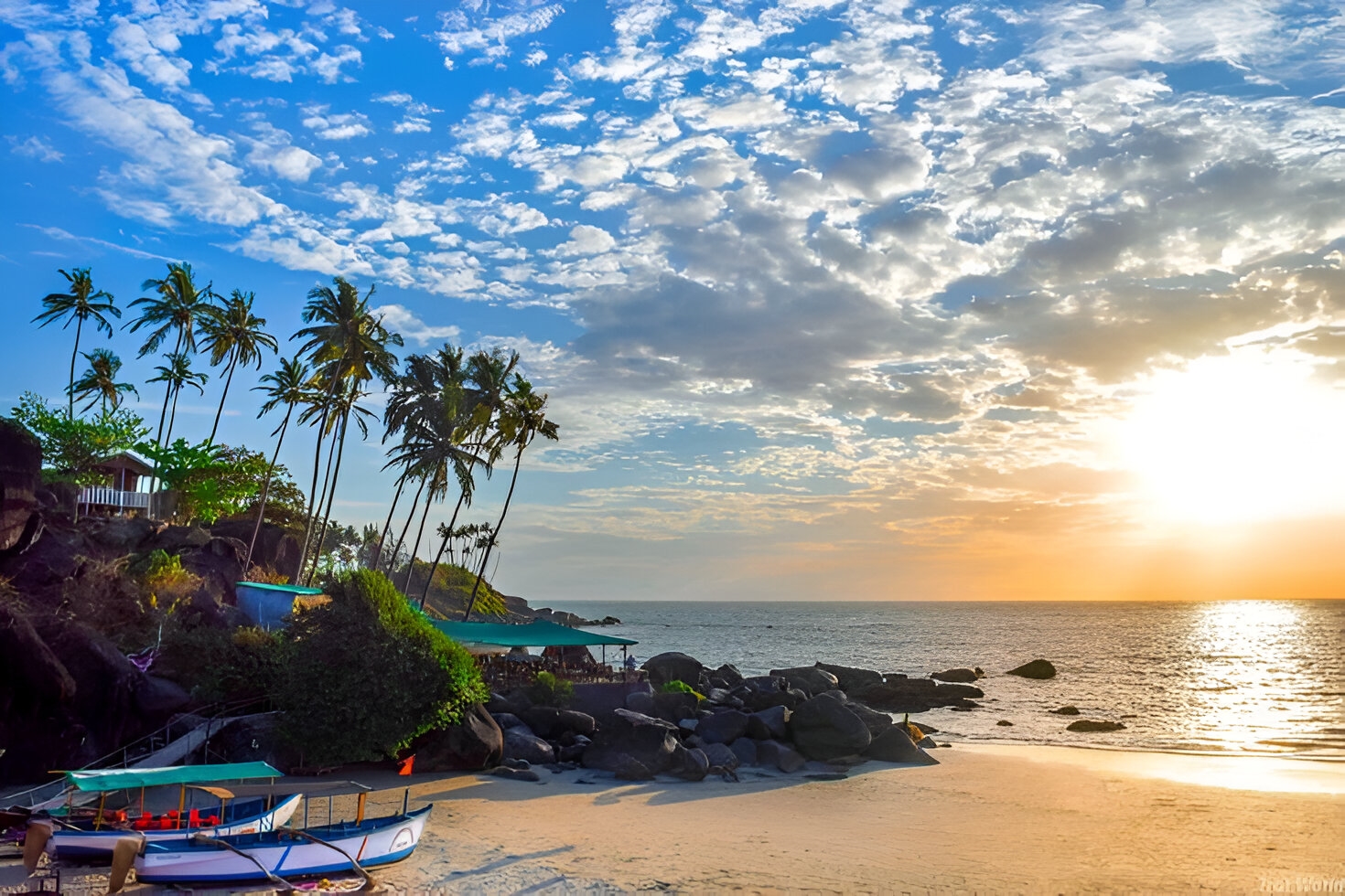 15_Fun_Things_To_Do_In_Palolem_Beach,_South_Goa_-_Trot_World