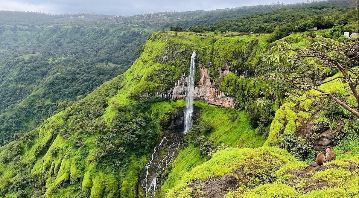 Maharashtra-Mahabaleshwar-in-July-03
